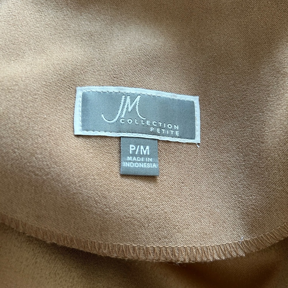 JM Collection Beige Jacket - Picture 6 of 7
